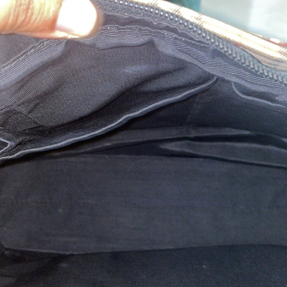 💗AUTHENTIC 💗 BURBERRY tote - Picture 17 of 17